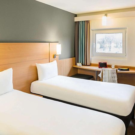 Ibis Leeds Centre Marlborough Street Hotel Exterior foto