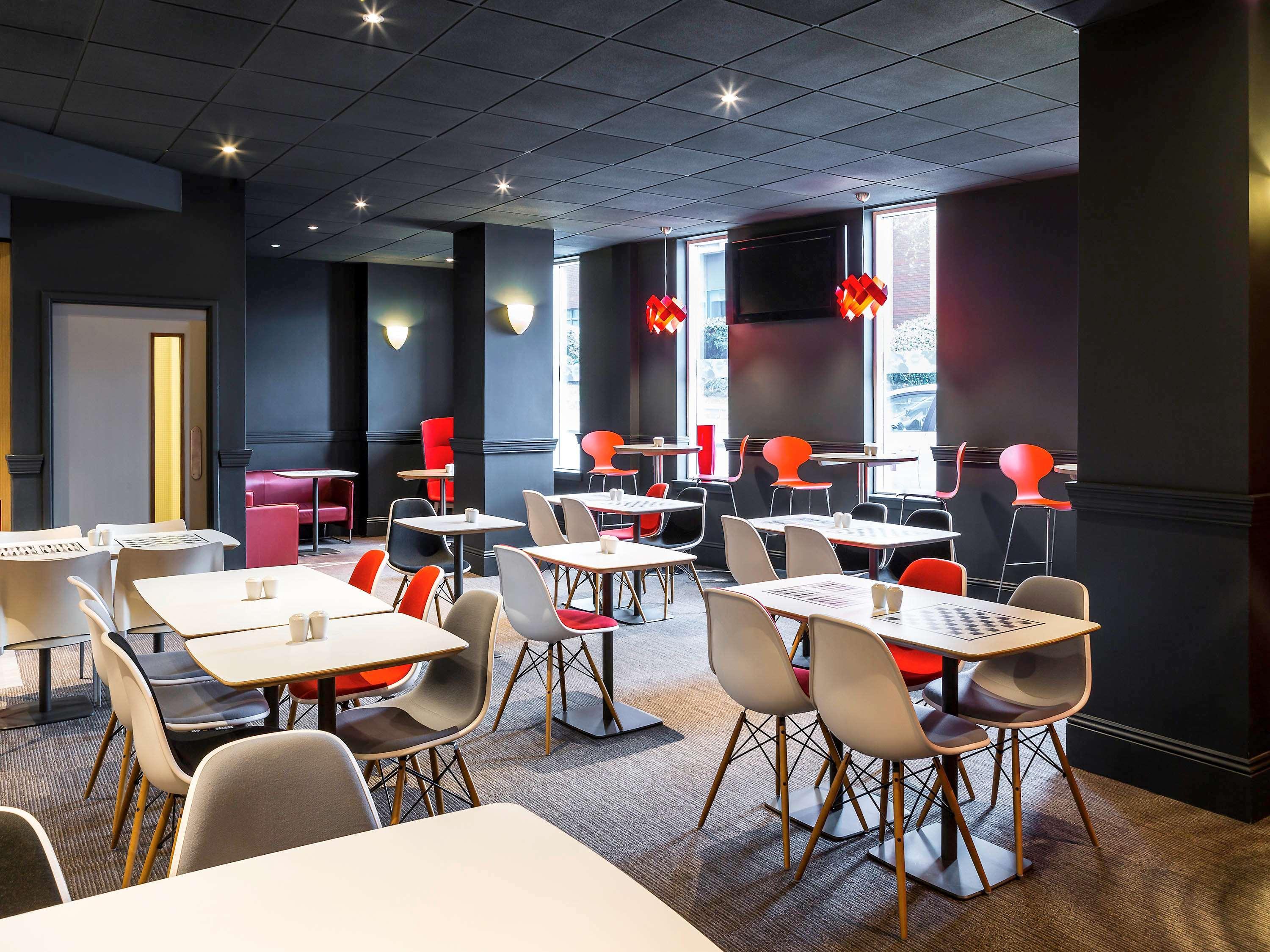 Ibis Leeds Centre Marlborough Street Hotel Exterior foto