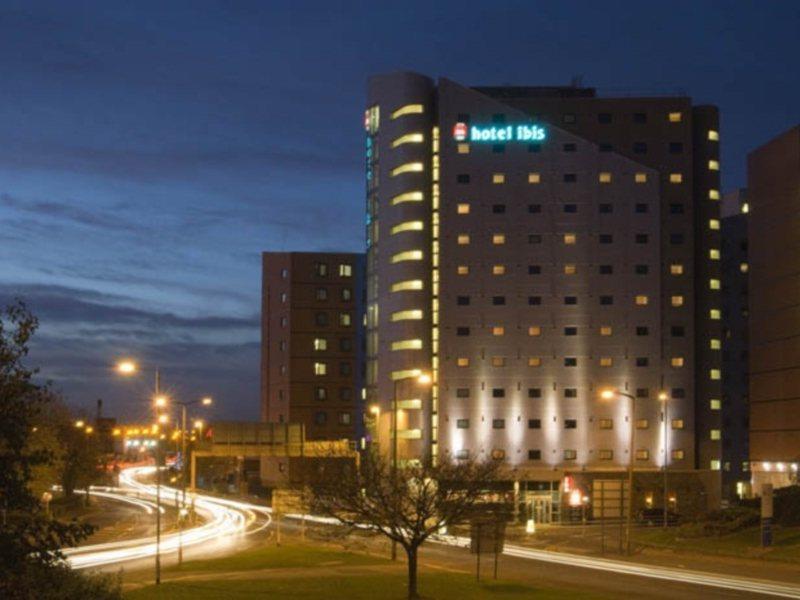 Ibis Leeds Centre Marlborough Street Hotel Exterior foto